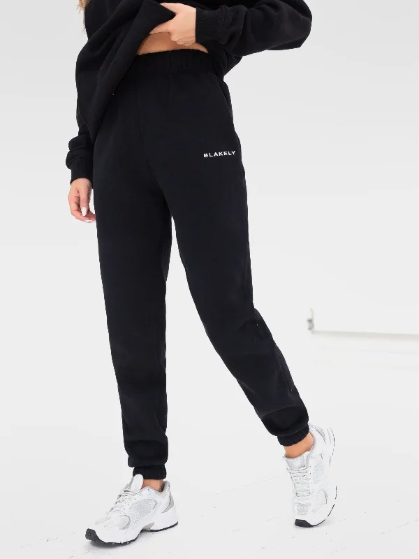 women's distressed pantsSeries Sweatpants - Black