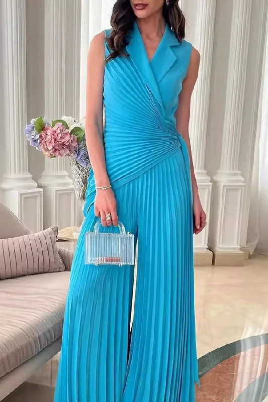 women's jumpsuits with cinched waistsSolid Color Notched Lapel On-trend Lace-Up Wide Leg Pleated Jumpsuit