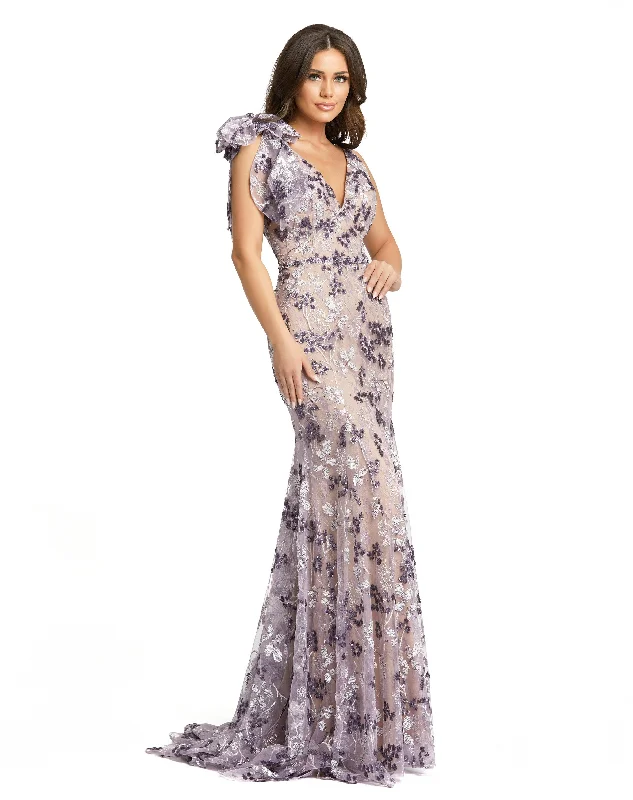 Fabulous Floral Long Sleeves DressMac Duggal 79301 Long Sleeveless Formal Lace Dress