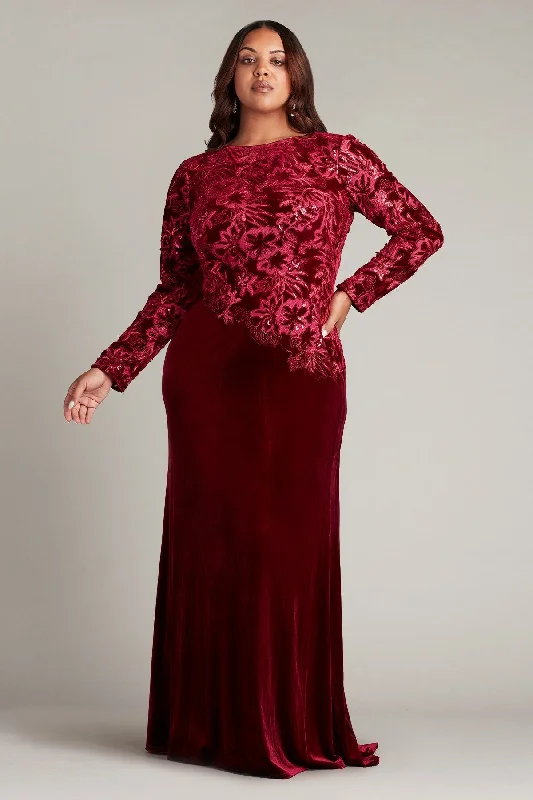 Fabulous Long Sleeves DressTadashi Shoji CCG16206LXYQ Long Sleeve Formal Sequin Velvet Plus Size Dress